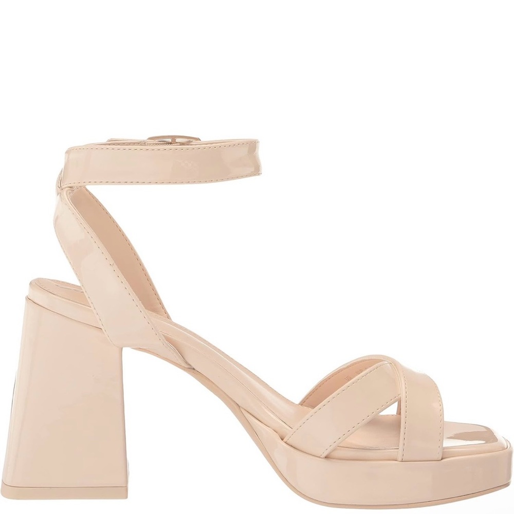Circus by Sam Edelman Cream Block Heel Sandals Size 11